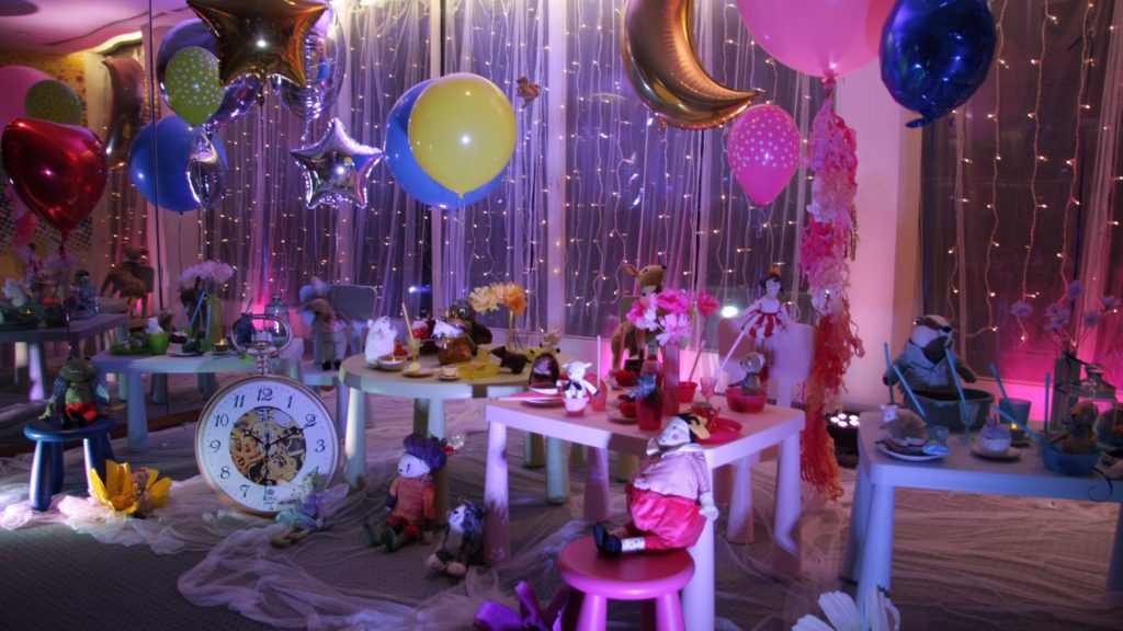 ballon alice au pays des merveilles