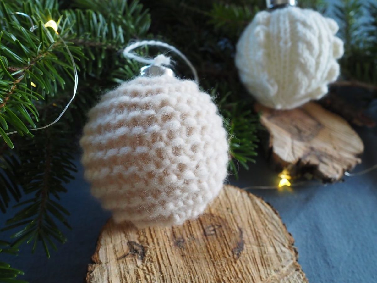 boule de noel en laine
