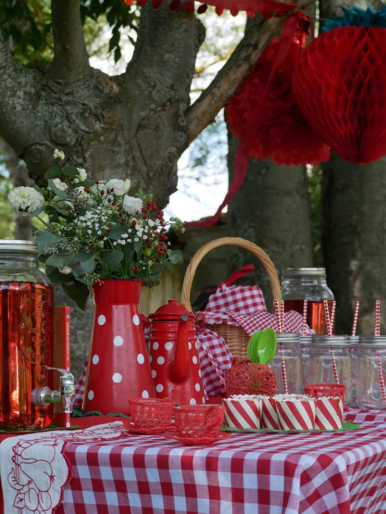 decoration anniversaire petit chaperon rouge